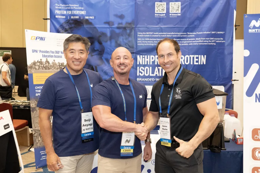 Aaron Martin at ISSN 2024 discussing NiHPRO™ Protein Isolate